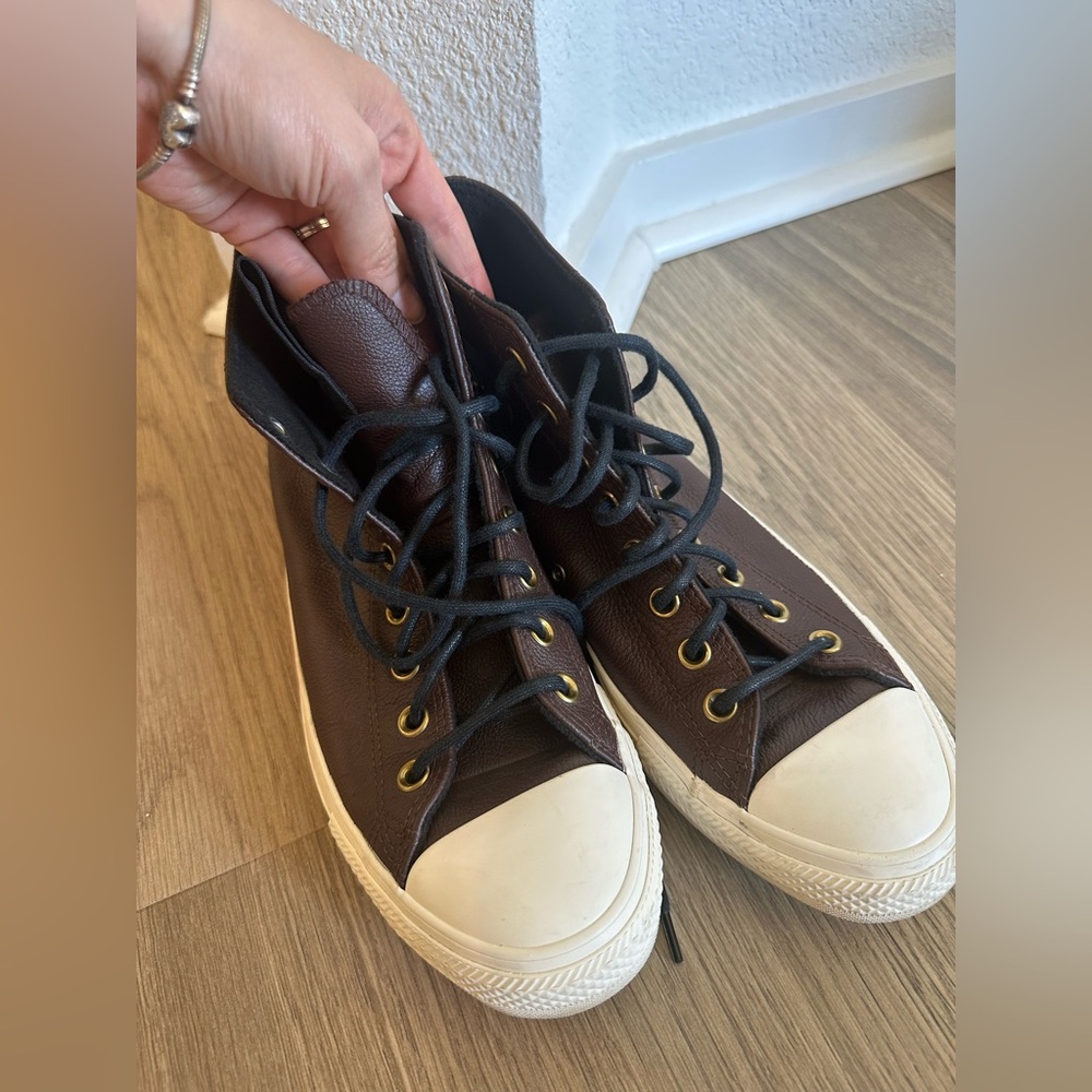 Brown High-Top Men's Sneakers